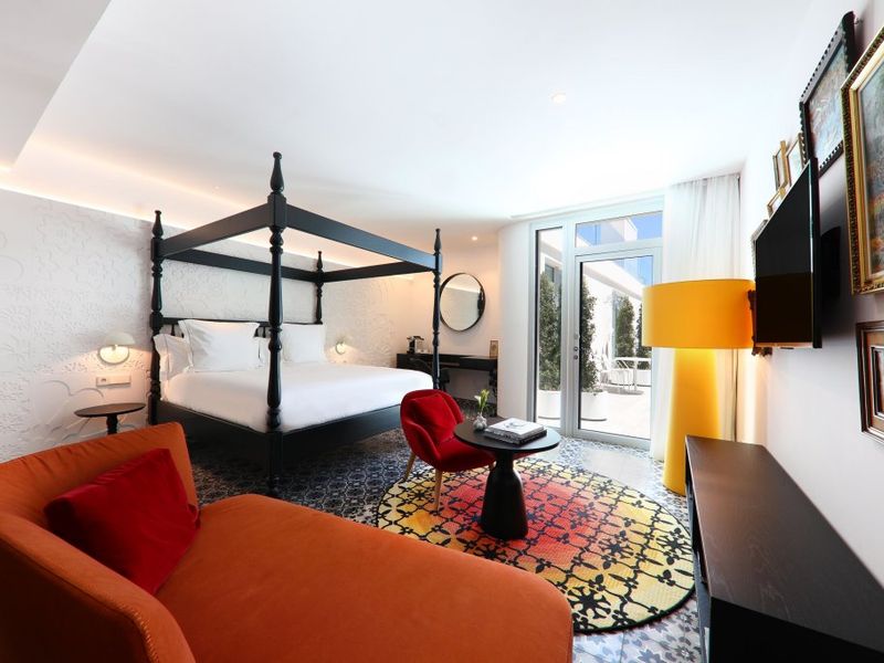 Hotel Photo 1