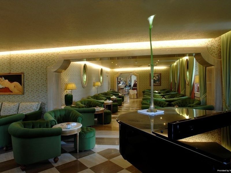 صورة الفندق 8