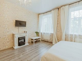 Наши Квартиры с камином у Невского