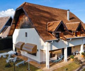 Guest House Família Campos do Jordao Brazil