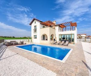 Kymma Holiday Homes & Bungalows Ayia Napa Cyprus