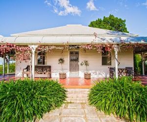 Cockfighters Ghost Vineyard Accommodation Pokolbin Australia