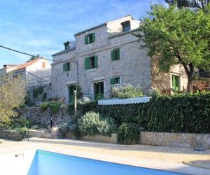 Family friendly house with a swimming pool Talez (Vis) - 8850 Vis Croatia