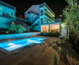 Apartments with a swimming pool Dramalj (Crikvenica) - 5551 Dramalj Croatia