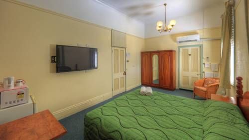 Hotel Photo 10