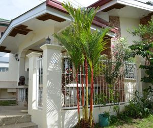 Marion Roos Bungalow Puerto Galera Philippines