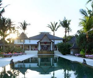Villa Galerie Mokenbo Banjar Tanah Lot Indonesia