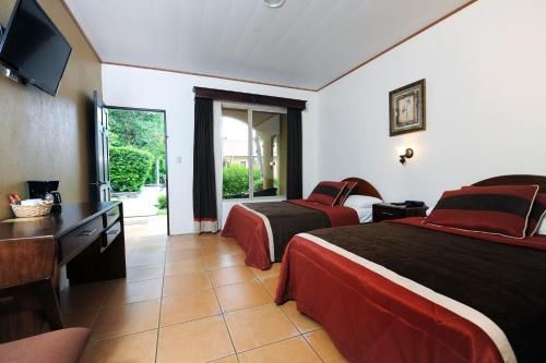 Hotel Photo 4