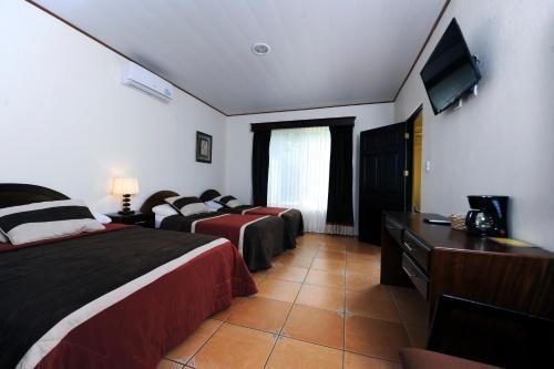Hotel Photo 5