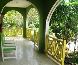 BUNGALO HOTEL Negril Jamaica