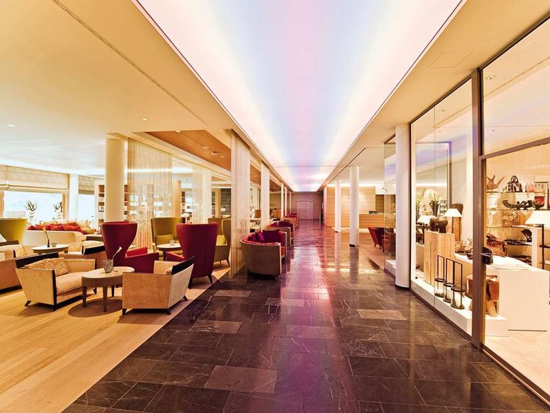 Hotel Photo 6