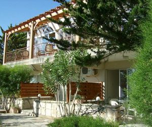 Rantzo Holiday Apartments Pissouri Cyprus