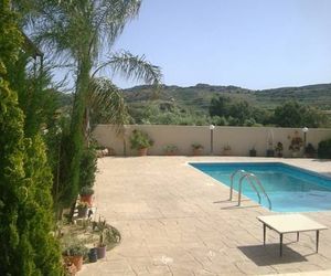 Kalamonas Holiday Villas Pissouri Cyprus