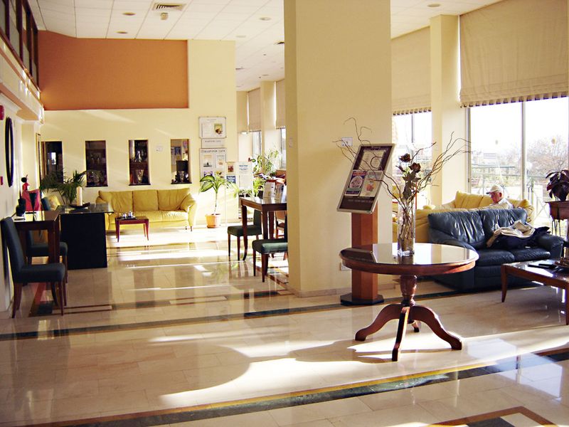Hotel Photo 16