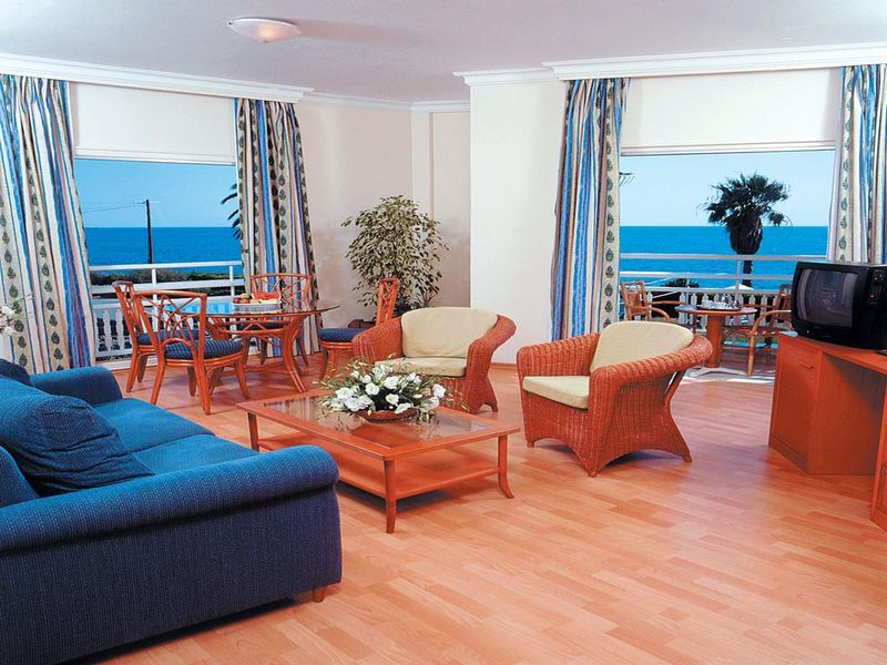 Hotel Photo 6