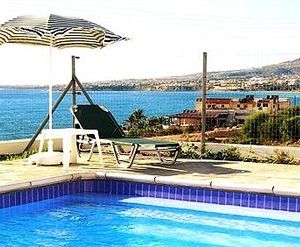 Aura Holiday Villas Kissonerga Cyprus