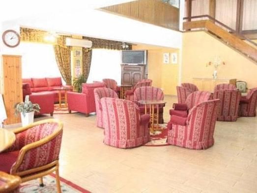 Hotel Photo 9