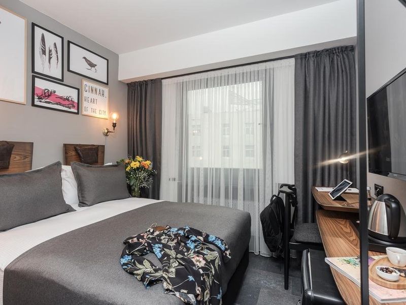 Hotel Photo 1