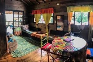 Wood House Hostel La Fortuna Costa Rica