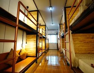 Sleep Owl Hostel Don Mueang International Airport Thailand