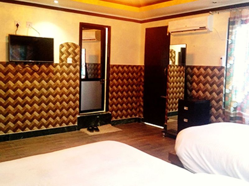 Hotel Photo 8