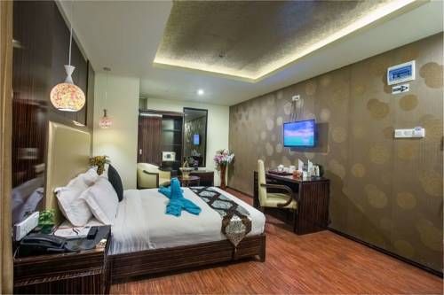 صورة الفندق 8