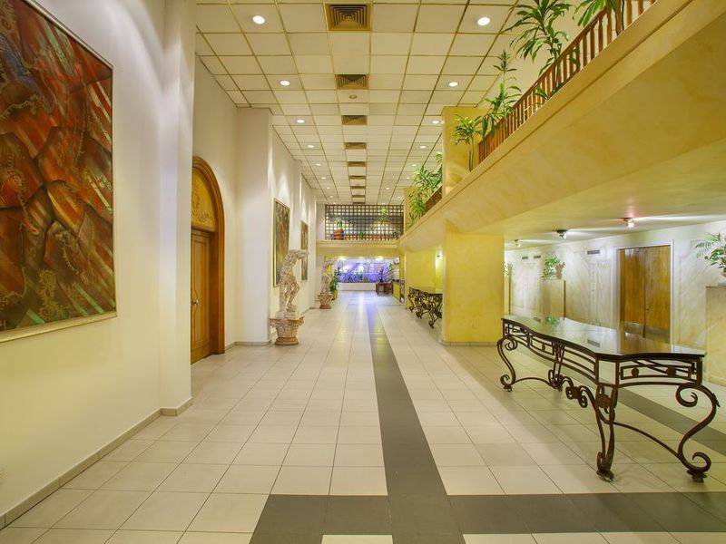Hotel Photo 15