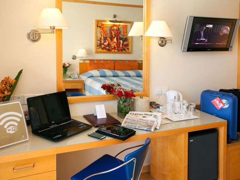 Hotel Photo 6