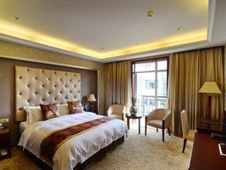Фото отеля Wuhan Zall Royal Hotel- North Hankou International Hotel