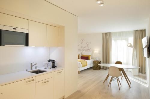 Hotel Photo 11