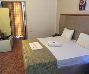 Hotel Pishat e Buta Golem Albania