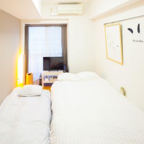 NearBy Hotel
