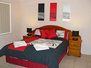 Hotel pic Geraldton Luxury Vacation Home with free Netflix