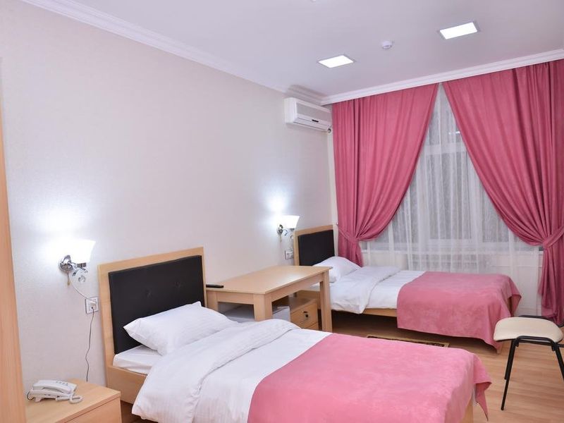 Hotel Photo 3
