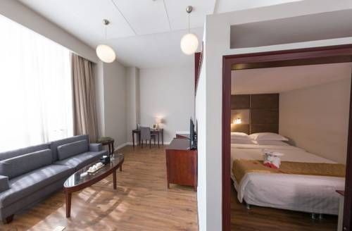 Hotel Photo 10
