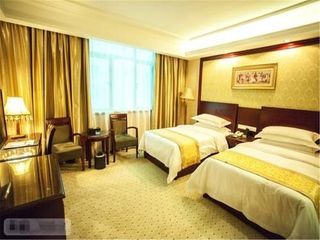 Фото отеля Vienna Classic Hotel Guangxi Beihai Yintan