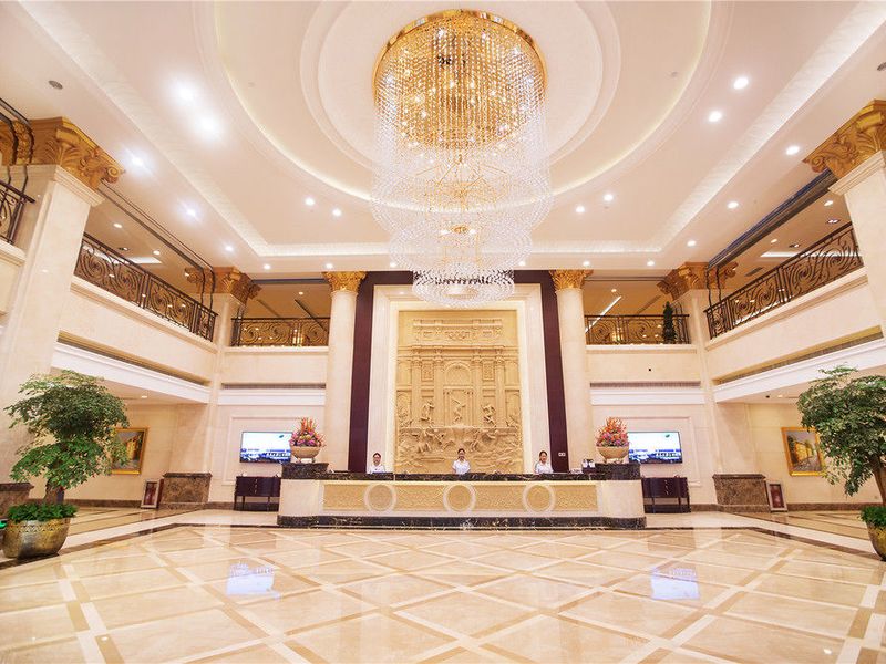 Hotel Photo 6