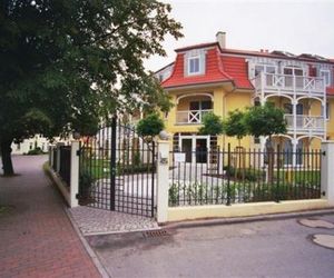 Appartmenthaus Ostseestrand Kuehlungsborn Germany
