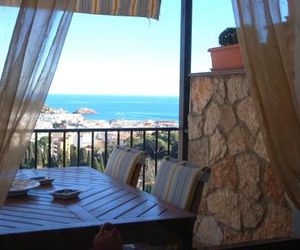 LETS HOLIDAYS SEA VIEWS APARTMENT in SA GABARRA Tossa de Mar Spain