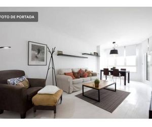 White Cozy Flat in Donostia San Sebastian Spain