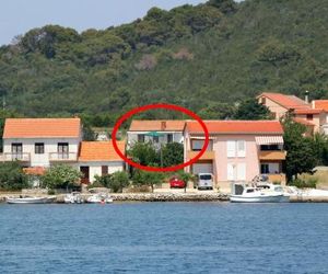 Apartment Verunic 8104a Veli Rat Croatia