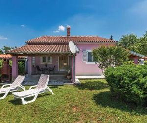 Two-Bedroom Holiday Home in Valbandon Stignano di Pola Croatia
