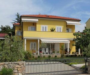 Apartments with a parking space Punat (Krk) - 5408 PUNAT Croatia