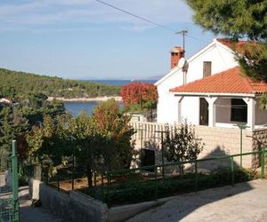 Apartments by the sea Splitska (Brac) - 2923 Postira Croatia