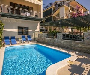 Holiday house with a swimming pool Podstrana (Split) - 7539 Podstrana Croatia