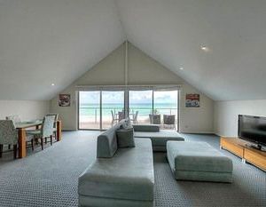 Sea Side Villa 3.2 Mandurah Australia