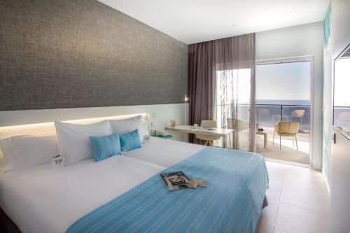 Suitopía – Sol y Mar Suites Hotel