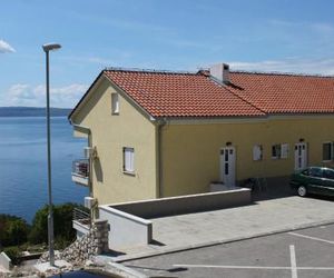 Apartments with a parking space Novi Vinodolski - 7503 Povile Croatia