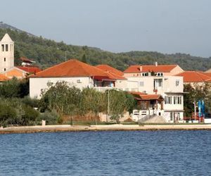 Apartments by the sea Mrljane (Pasman) - 319 Dooropoljana Croatia