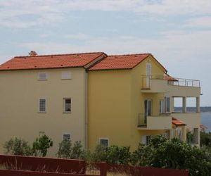 Apartments with a parking space Mandre (Pag) - 6415 Kolan Croatia